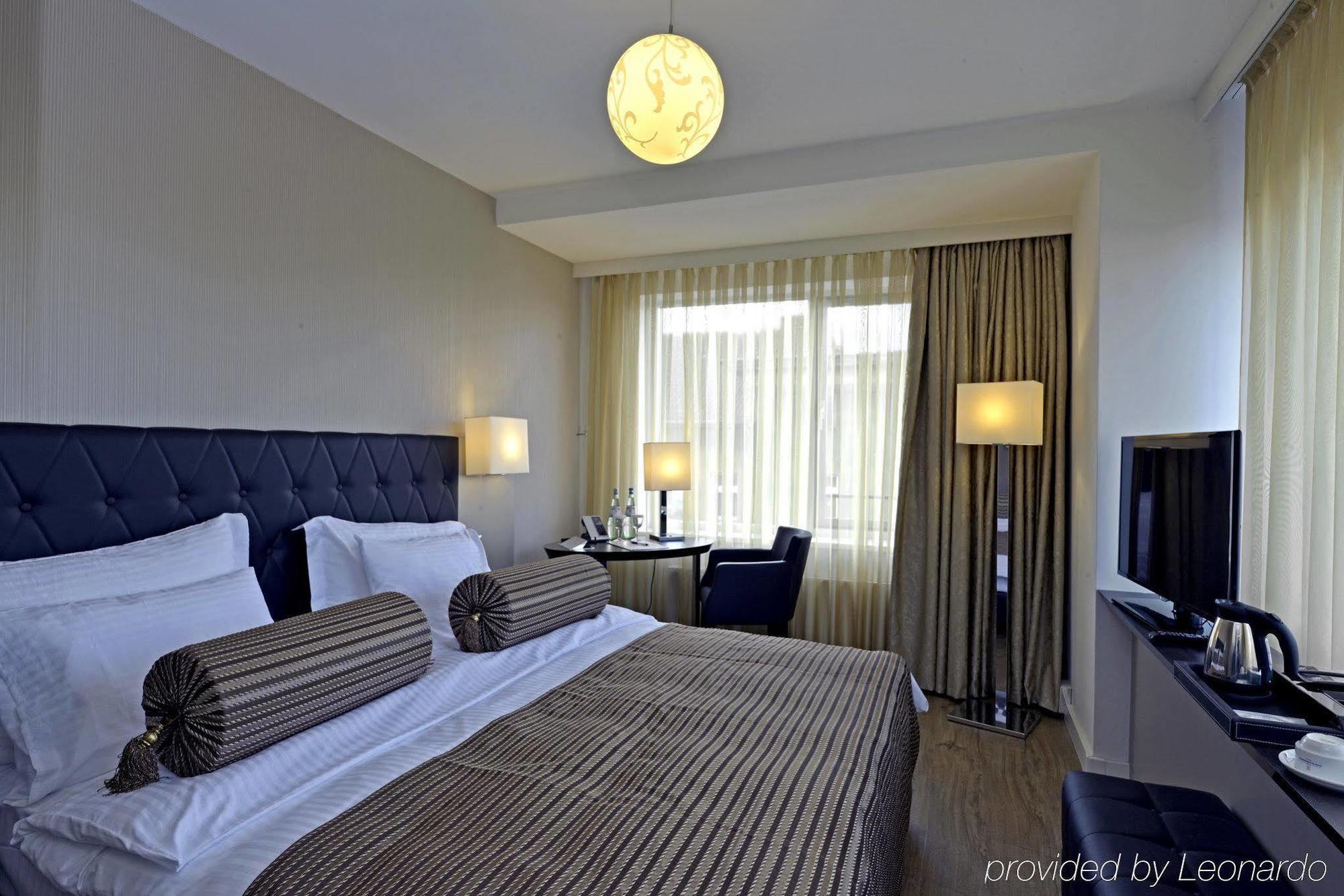 Hotel Vier Jahreszeiten Berlin City Kültér fotó